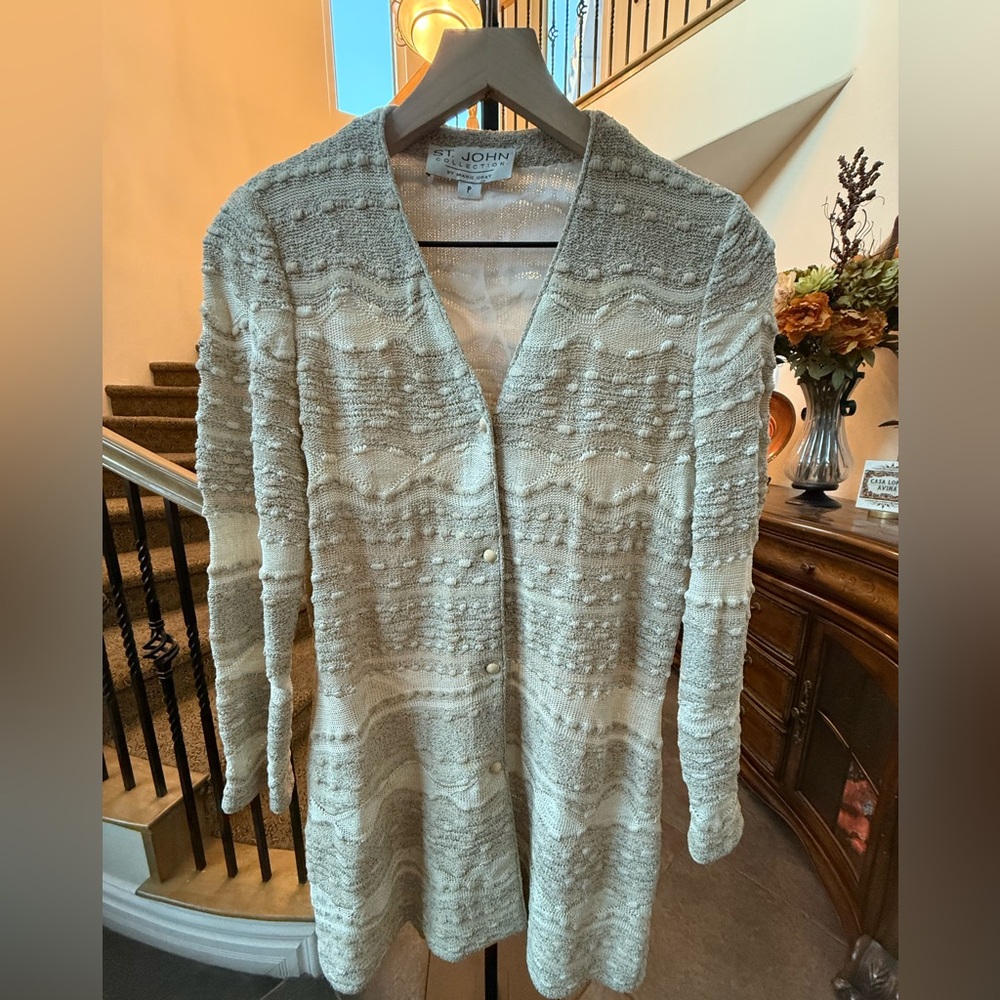 ST. JOHN COLLECTION Santana Knit Cardigan Cream Beige Textured Wave |Vintage